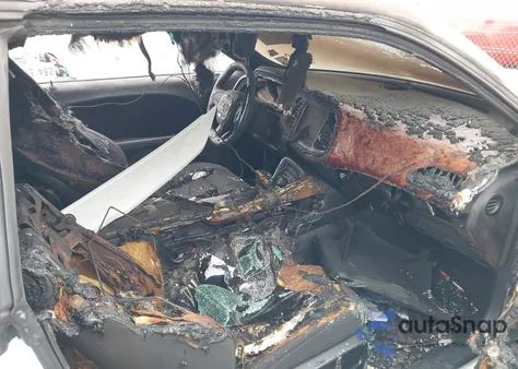 2019 Dodge Challenger Sxt z USA, uszkodzony, nr VIN 2C3CDZAG4KH686273